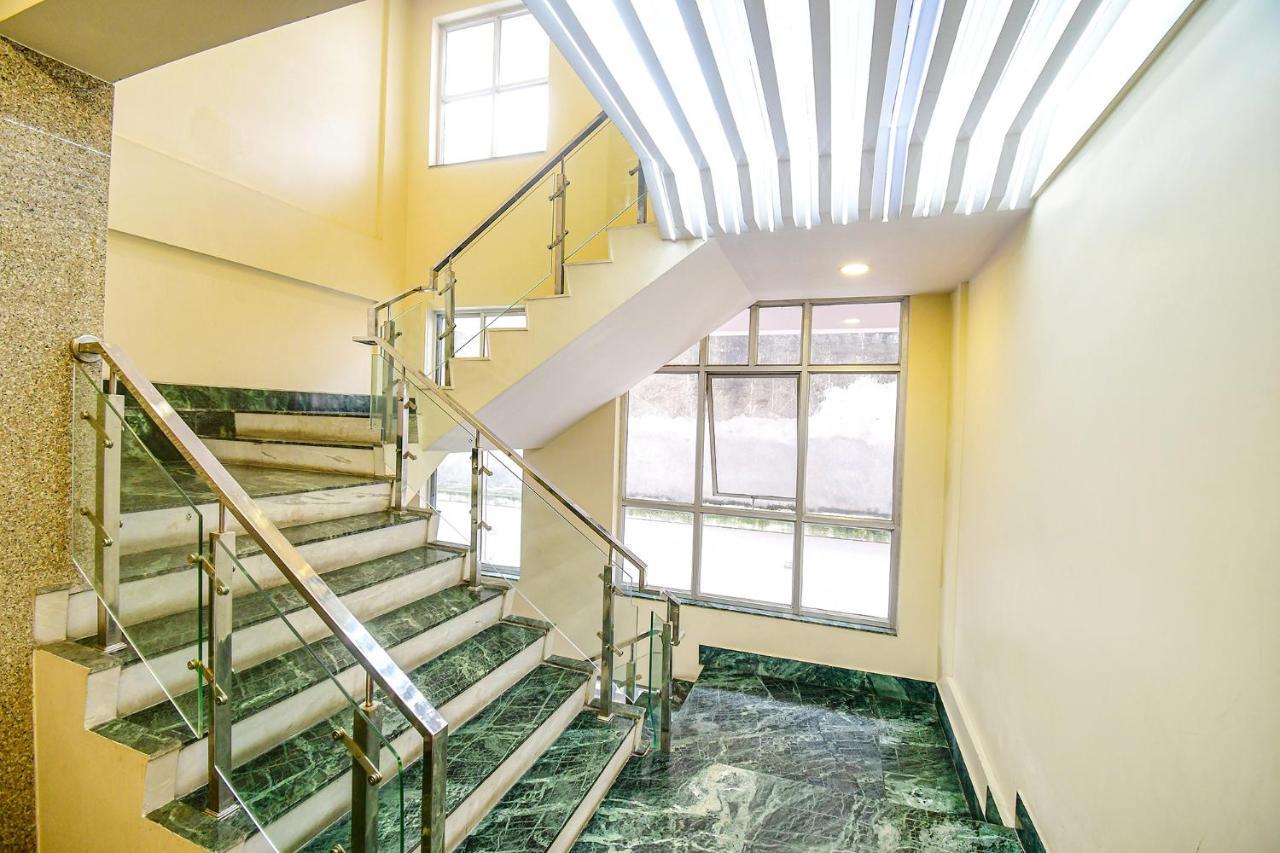 Fabhotel Stay Inn International Kolkata Exterior photo