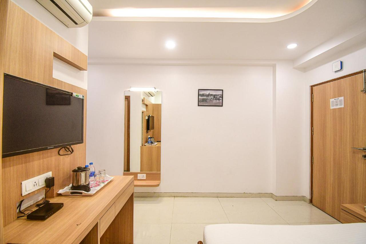 Fabhotel Stay Inn International Kolkata Exterior photo